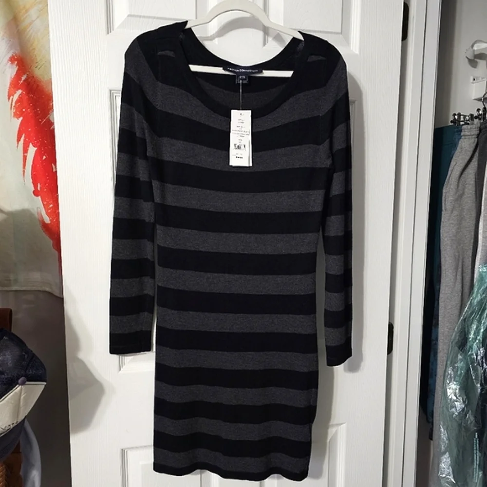 HP🎉 French Connection Black and Gray Striped Sweater Dress - Size 10 - Picture 2 of 11